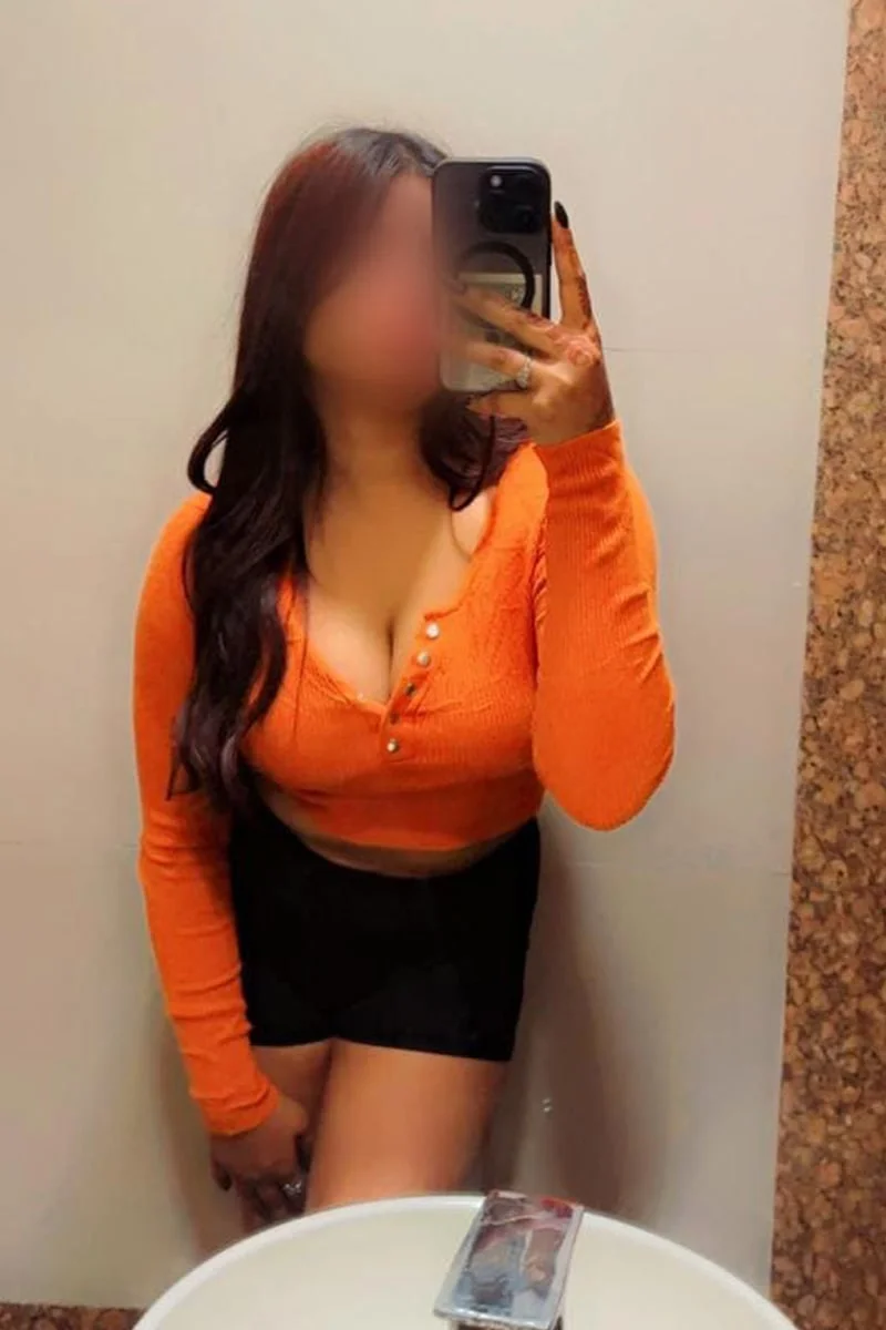 female Call Girls in Vadodara