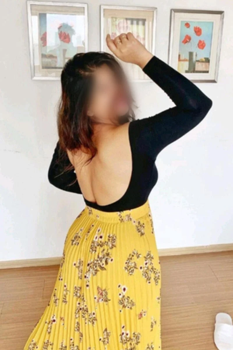 high profile Call Girls in Vadodara