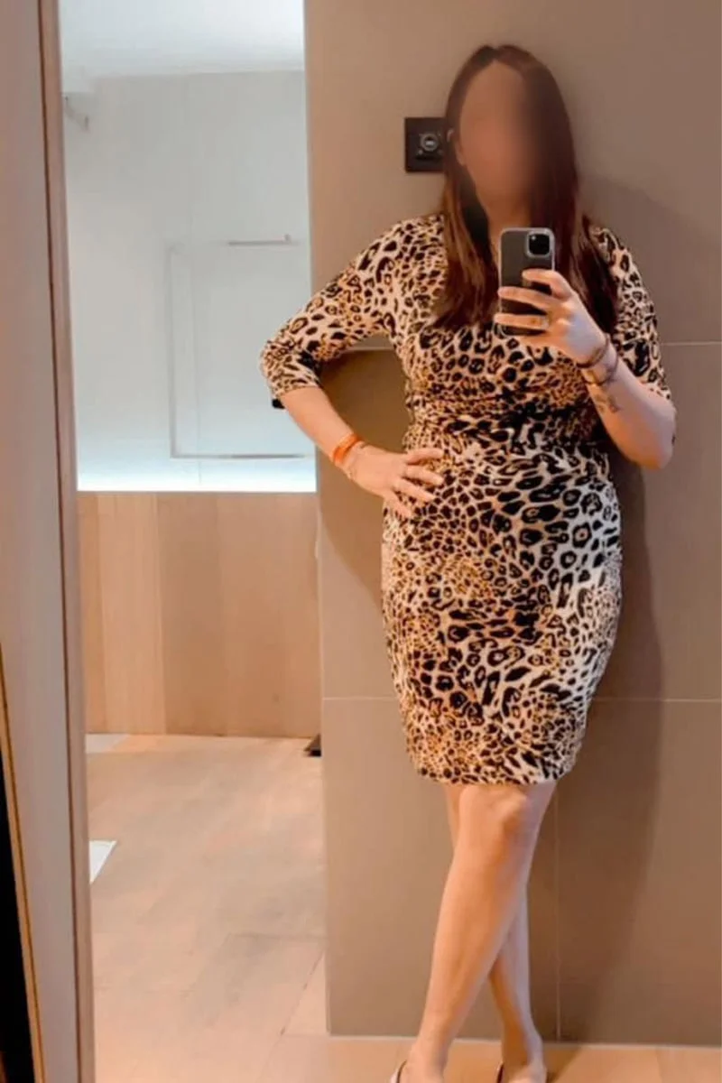 female Call Girls in Vadodara